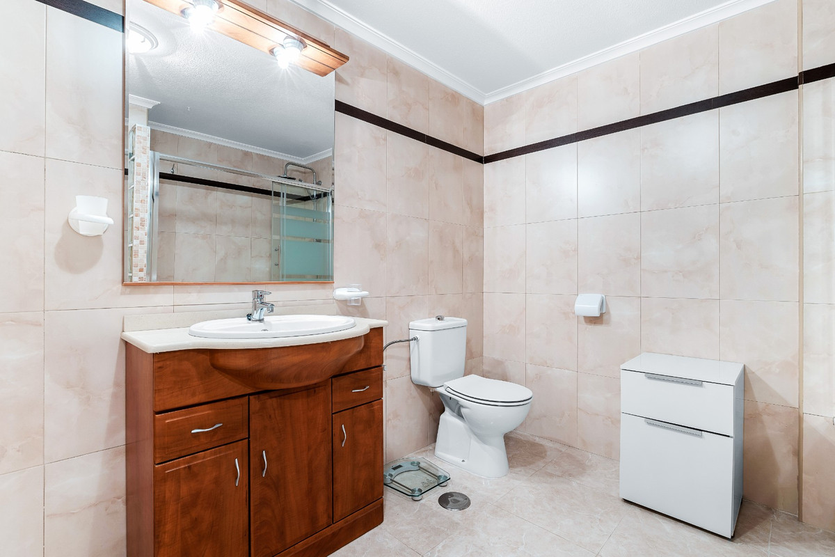 2 Bed Apartment for sale in Playa Flamenca Costa Blanca, Alicante, Spain
