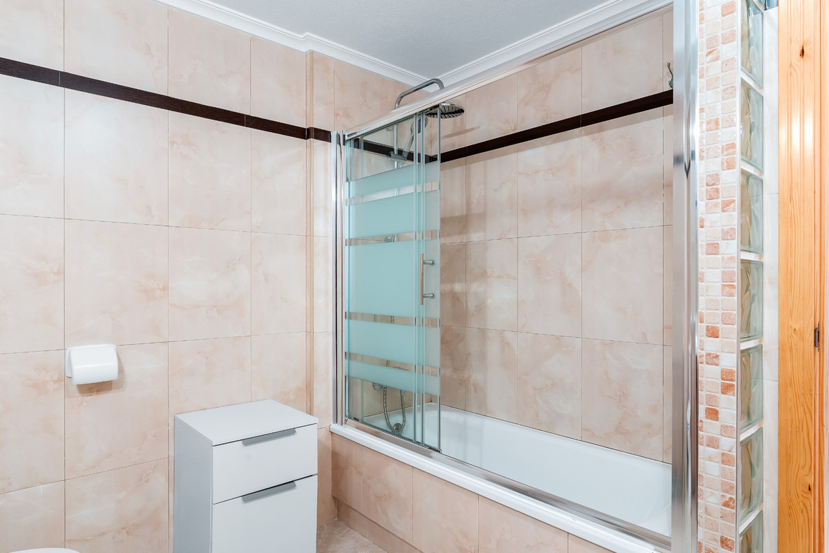 2 Bed Apartment for sale in Playa Flamenca Costa Blanca, Alicante, Spain