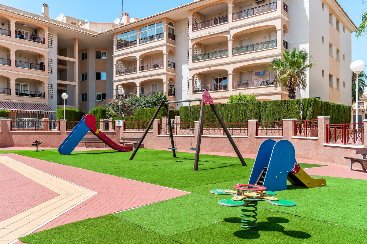 2 Bed Apartment for sale in Playa Flamenca Costa Blanca, Alicante, Spain