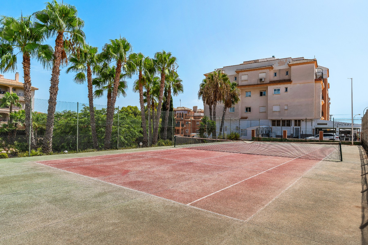 2 Bed Apartment for sale in Playa Flamenca Costa Blanca, Alicante, Spain