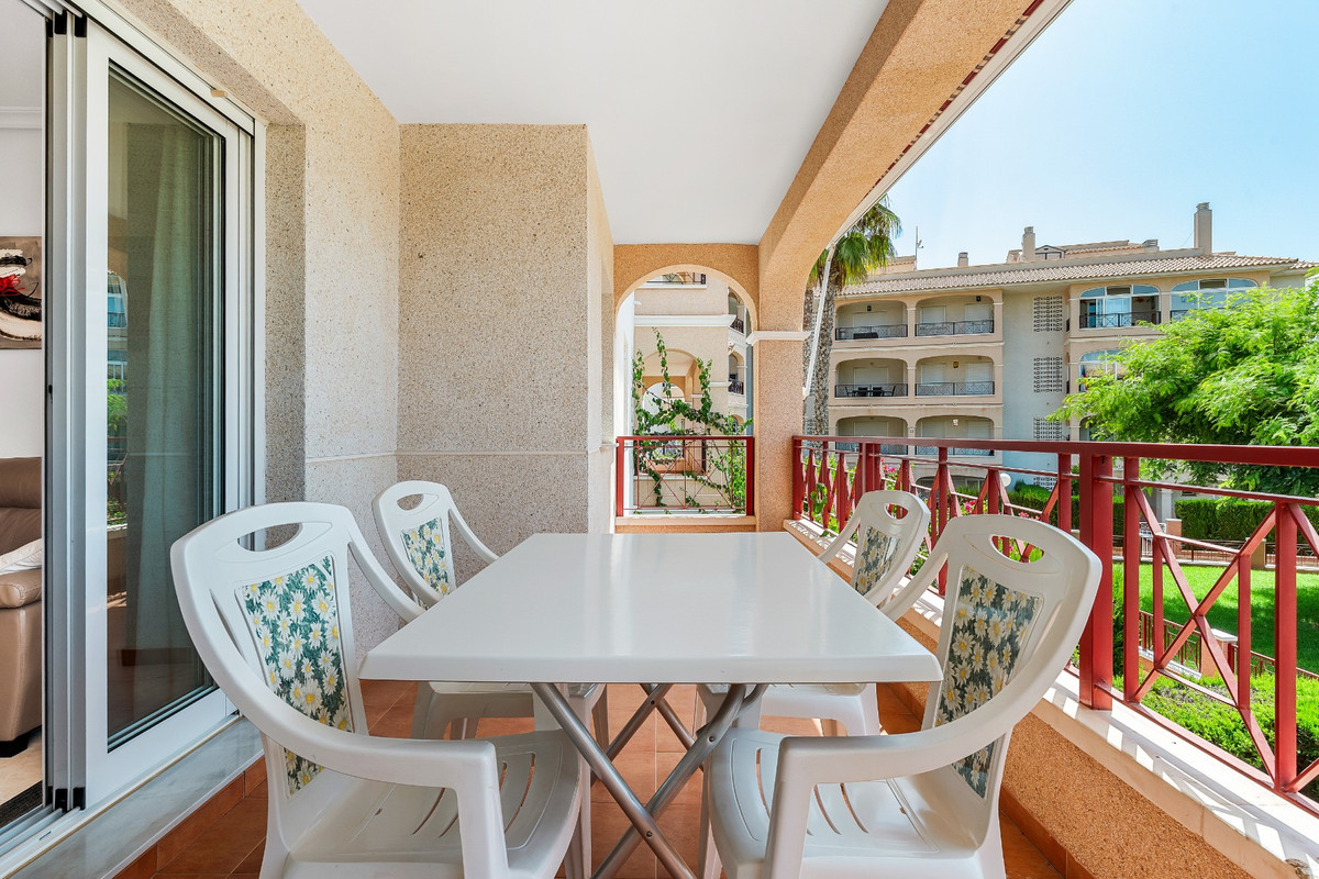 2 Bed Apartment for sale in Playa Flamenca Costa Blanca, Alicante, Spain
