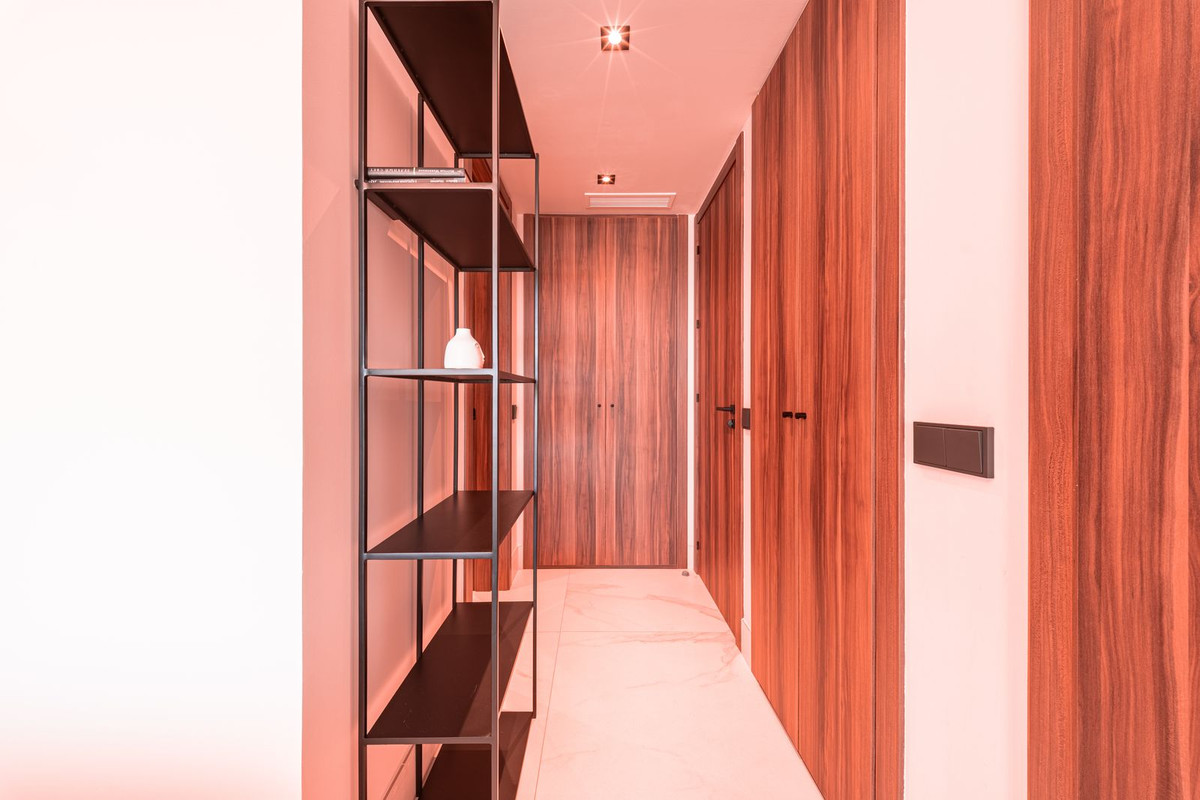 Se vende Apartamento Planta Media de 3 dormitorios en Costa Del Sol, Málaga, España