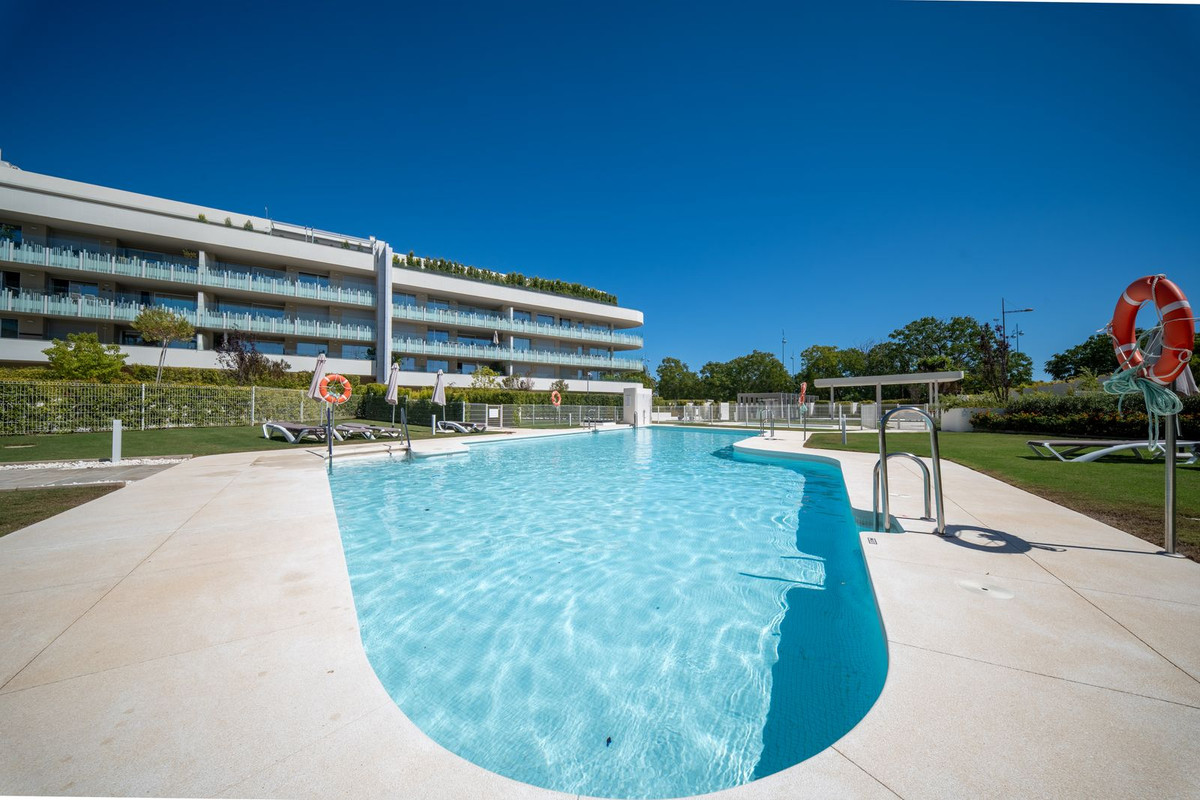 Se vende Apartamento Planta Media de 3 dormitorios en Costa Del Sol, Málaga, España