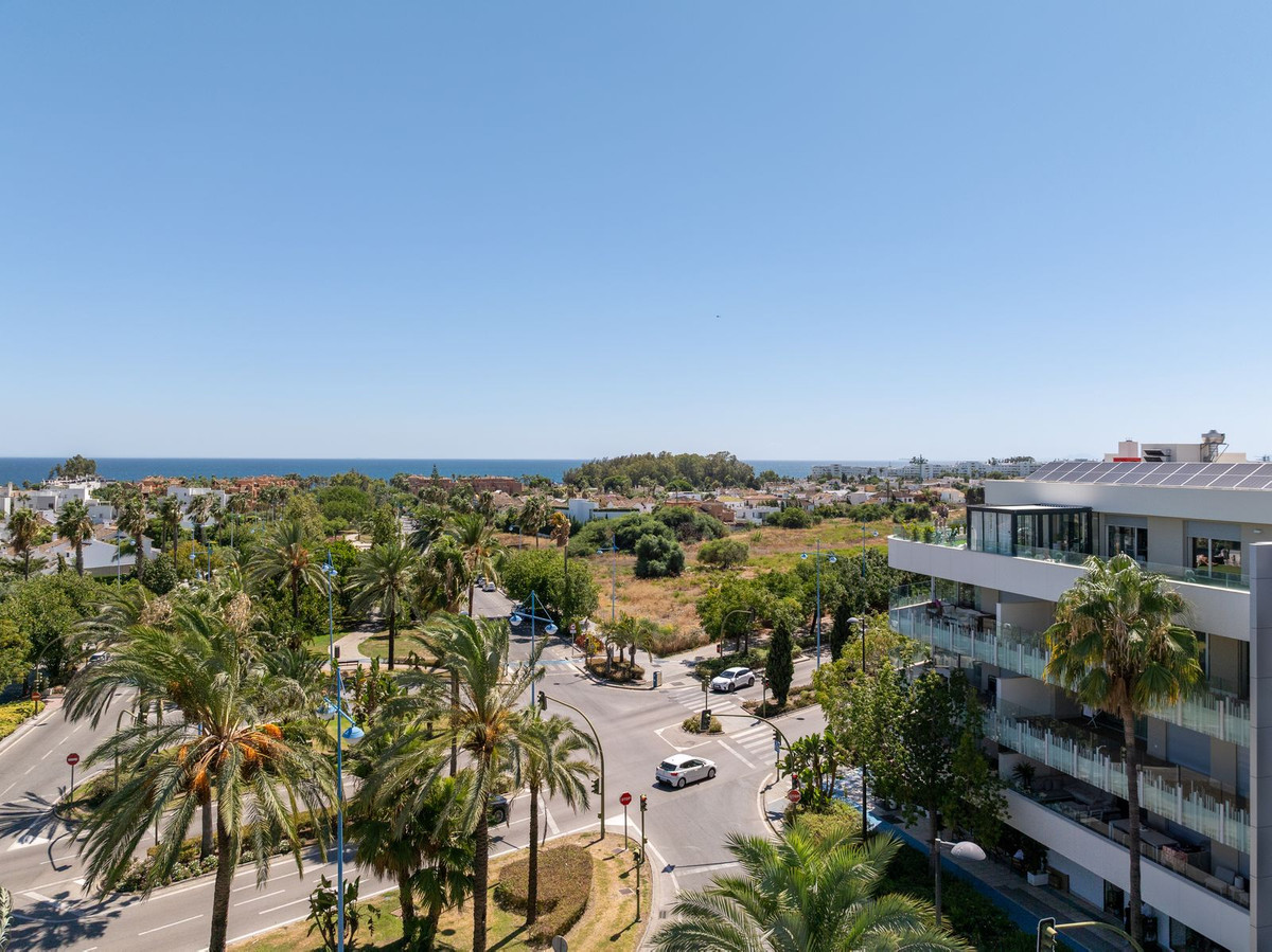Se vende Apartamento Planta Media de 3 dormitorios en Costa Del Sol, Málaga, España