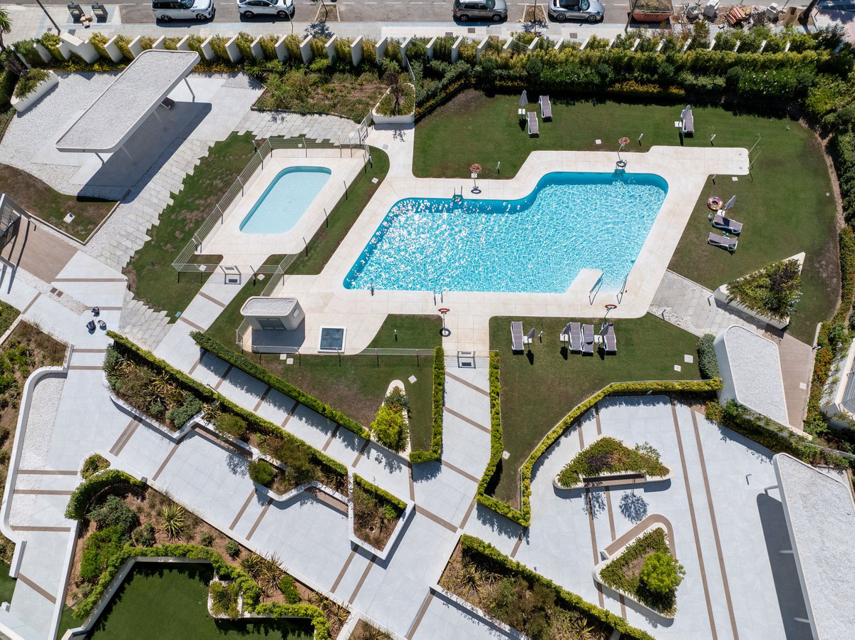 Se vende Apartamento Planta Media de 3 dormitorios en Costa Del Sol, Málaga, España