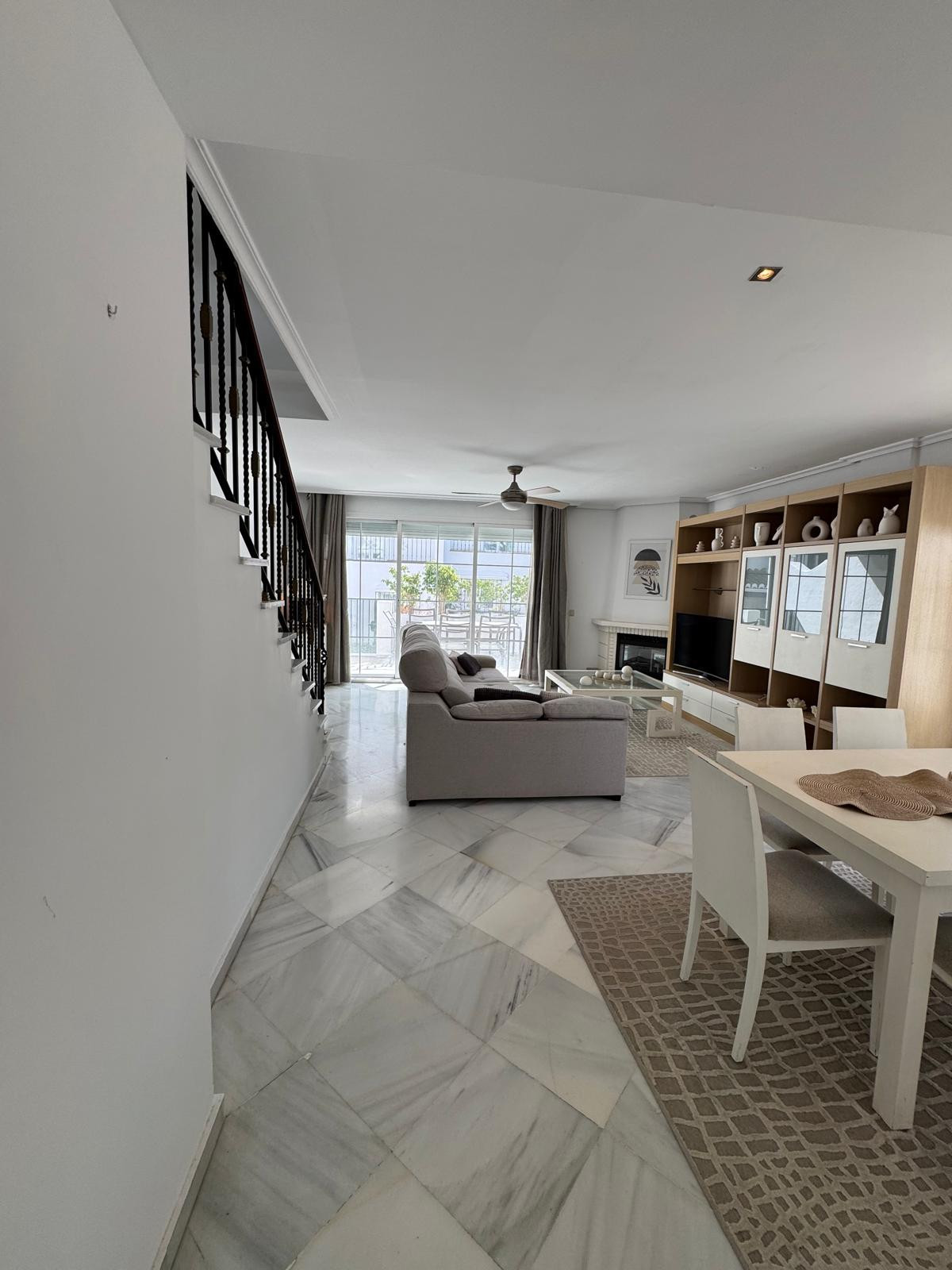 Se vende Adosada de 3 dormitorios en Costa Del Sol, Málaga, España