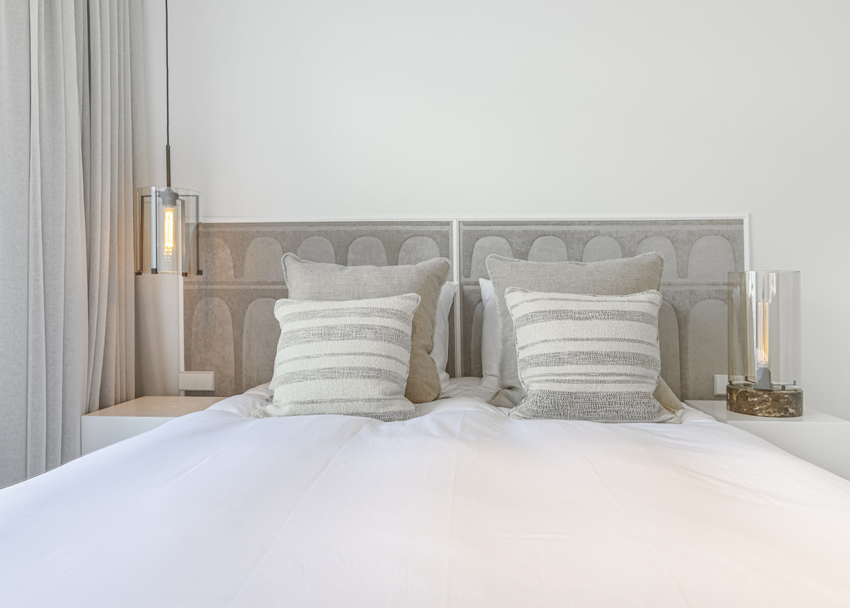 3 Bed Apartment for sale in The Golden Mile Costa Del Sol, Málaga, Spain