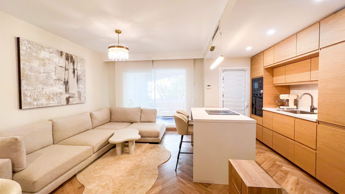 2 Bed Apartment for sale in Marbella Costa Del Sol, Málaga, Spain