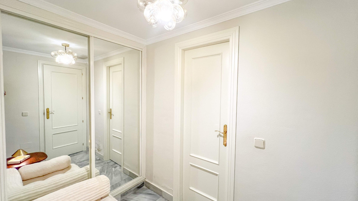 2 Bed Apartment for sale in Marbella Costa Del Sol, Málaga, Spain