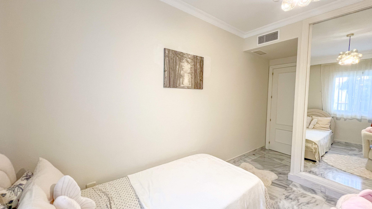 2 Bed Apartment for sale in Marbella Costa Del Sol, Málaga, Spain