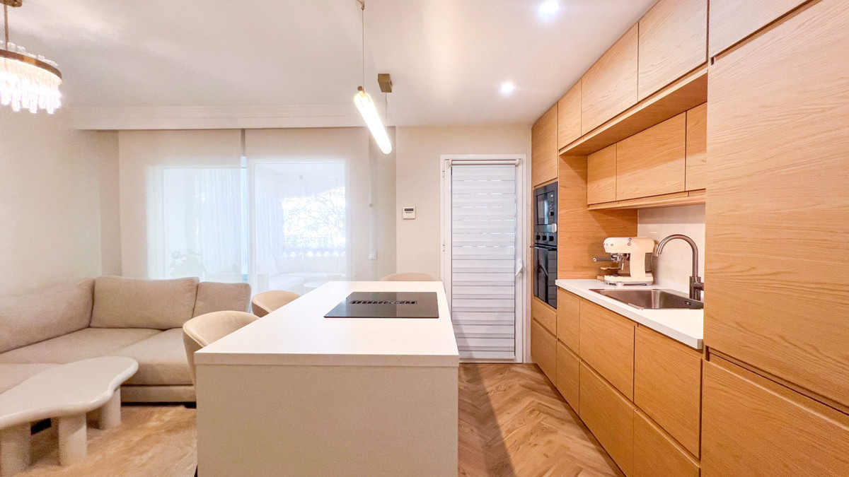 2 Bed Apartment for sale in Marbella Costa Del Sol, Málaga, Spain
