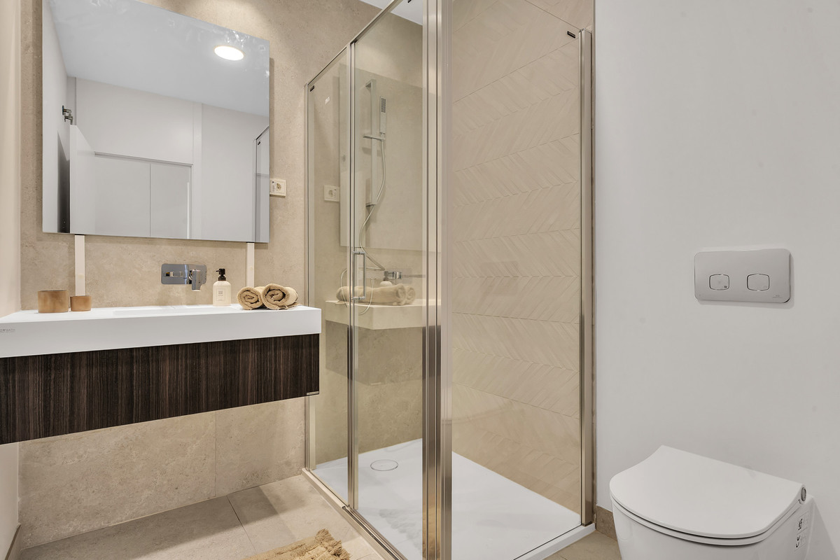 4 Bed Apartment for sale in Santa Clara Costa Del Sol, Málaga, Spain