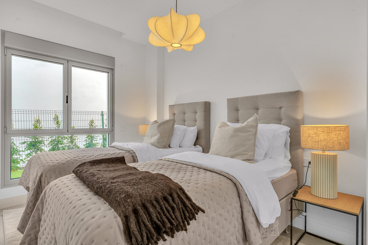 4 Bed Apartment for sale in Santa Clara Costa Del Sol, Málaga, Spain