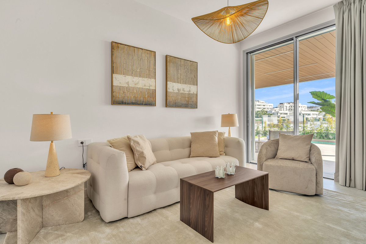 4 Bed Apartment for sale in Santa Clara Costa Del Sol, Málaga, Spain
