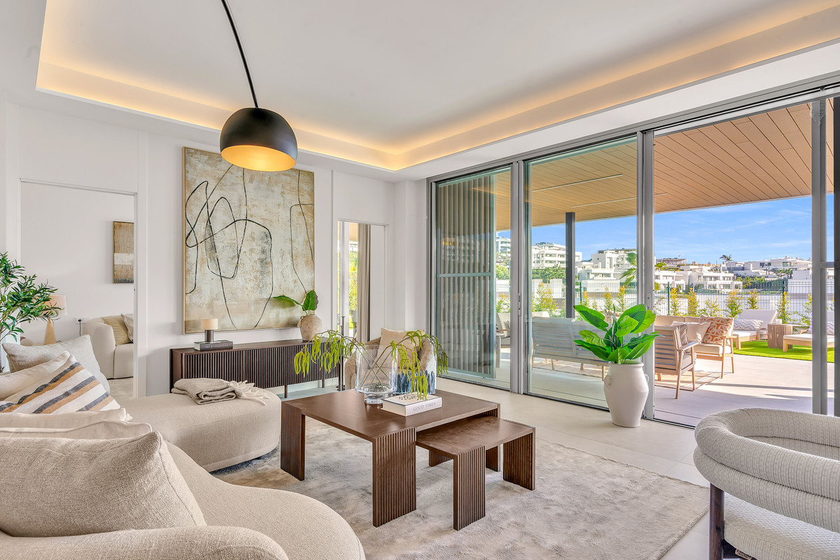 4 Bed Apartment for sale in Santa Clara Costa Del Sol, Málaga, Spain