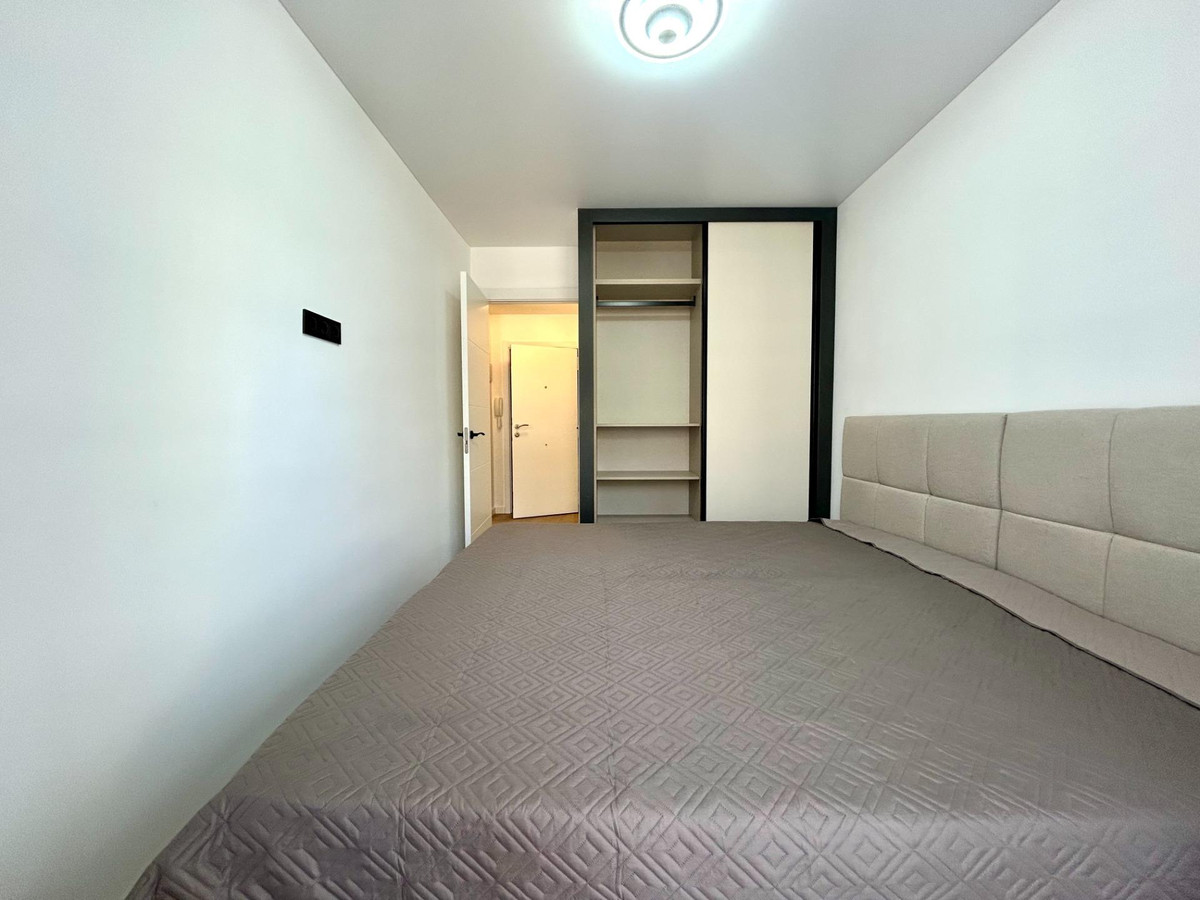 Se vende Apartamento Planta Media de 2 dormitorios en Costa Blanca, Alicante, España