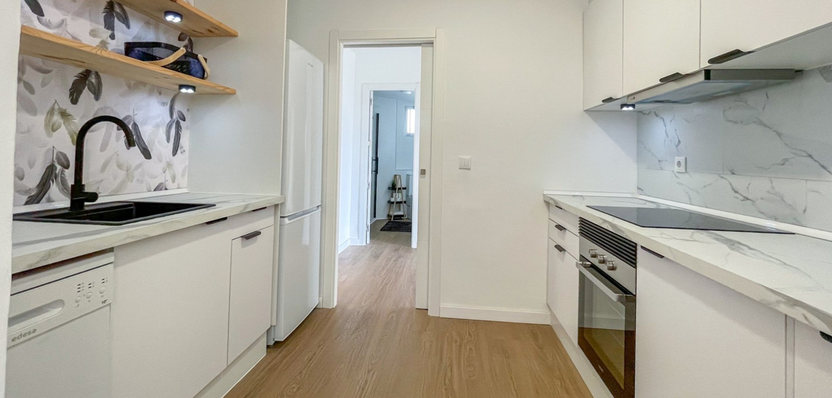 Se vende Apartamento Planta Media de 3 dormitorios en Costa Blanca, Alicante, España