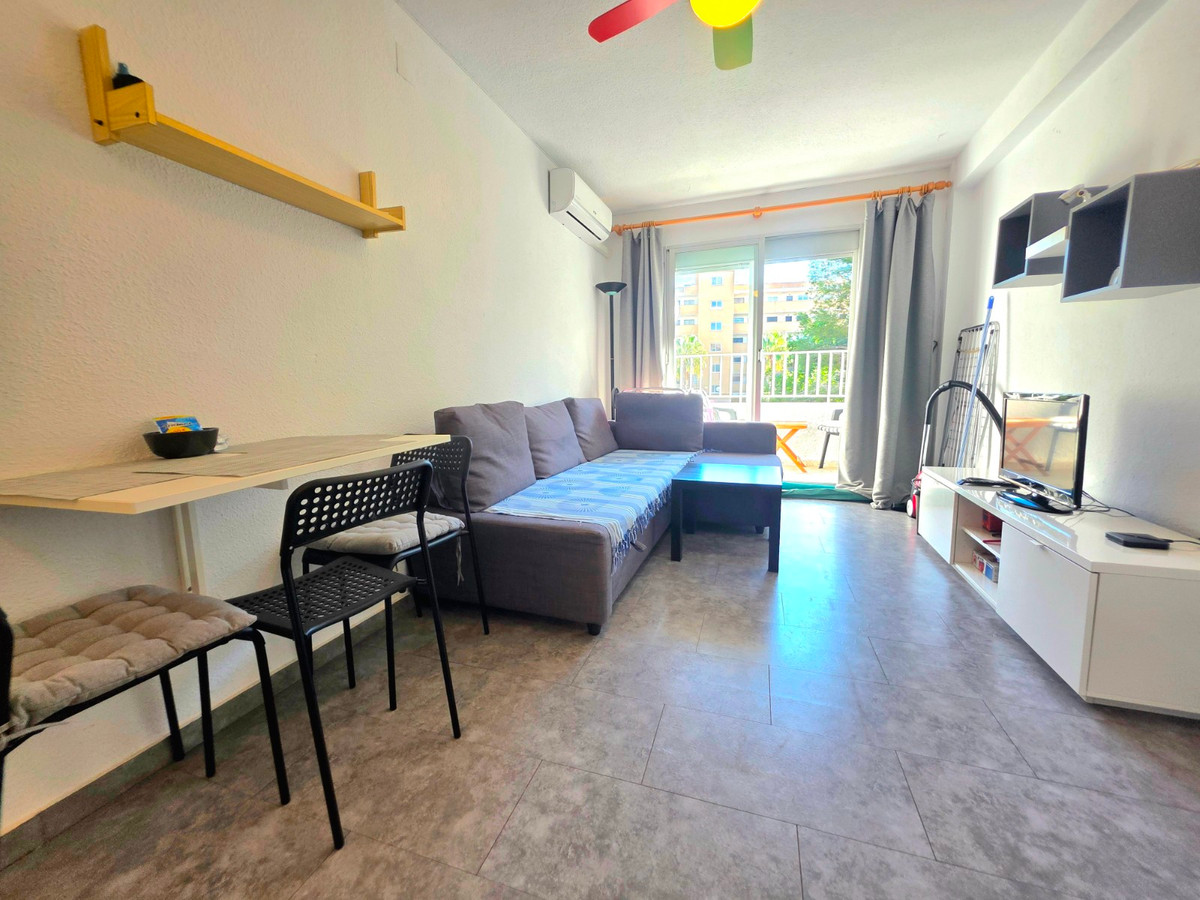 Se vende Apartamento Planta Media de 1 dormitorios en Costa Blanca, Alicante, España