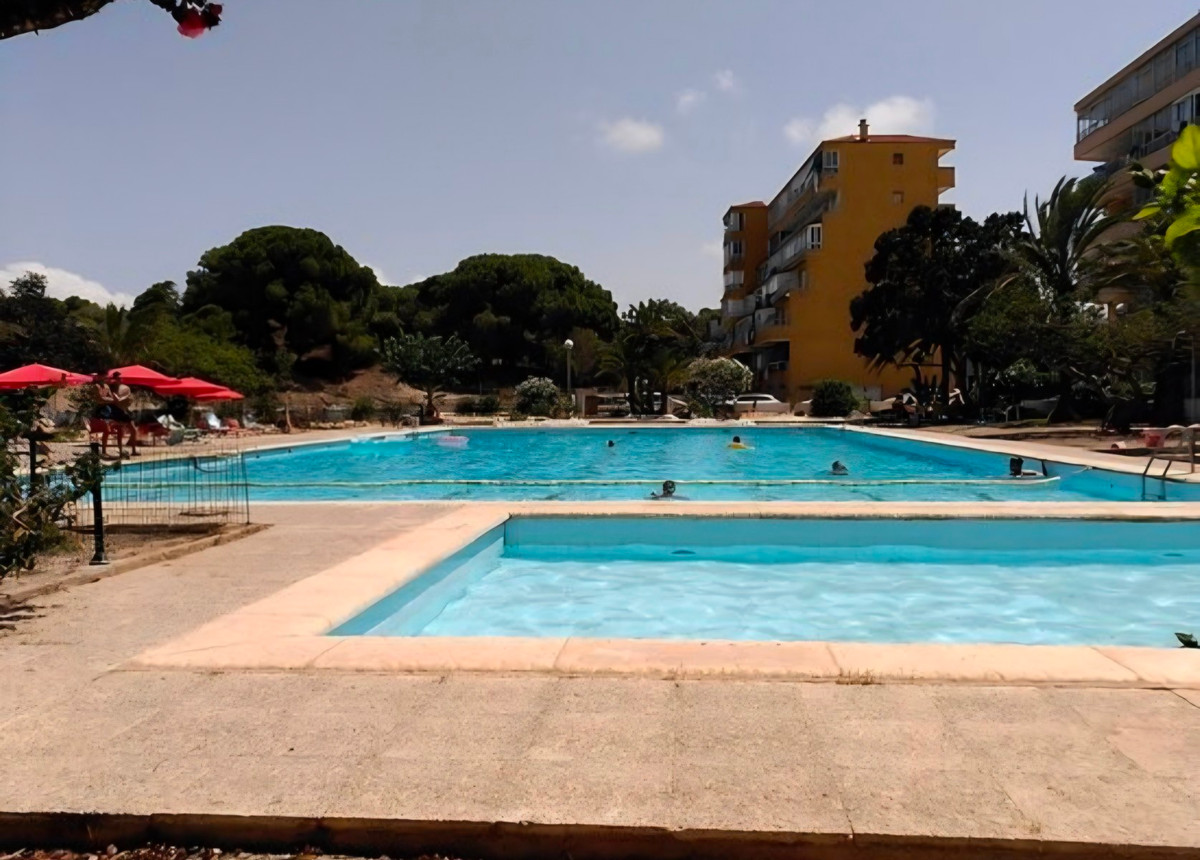 Se vende Apartamento Planta Media de 1 dormitorios en Costa Blanca, Alicante, España