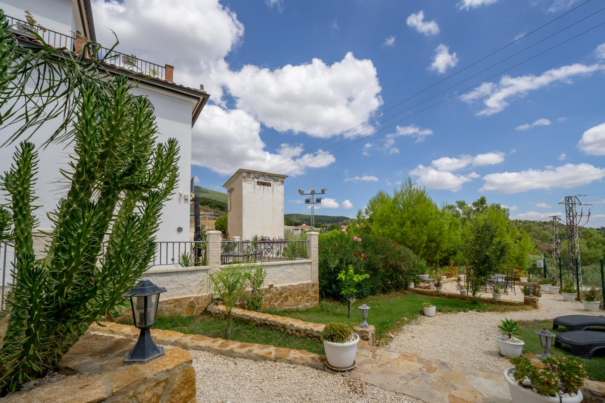 Se vende Villa - Chalet de 3 dormitorios en Costa Del Sol, Málaga, España