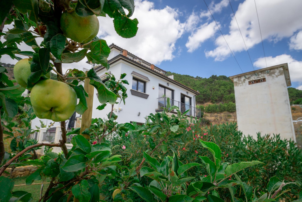 Se vende Villa - Chalet de 3 dormitorios en Costa Del Sol, Málaga, España