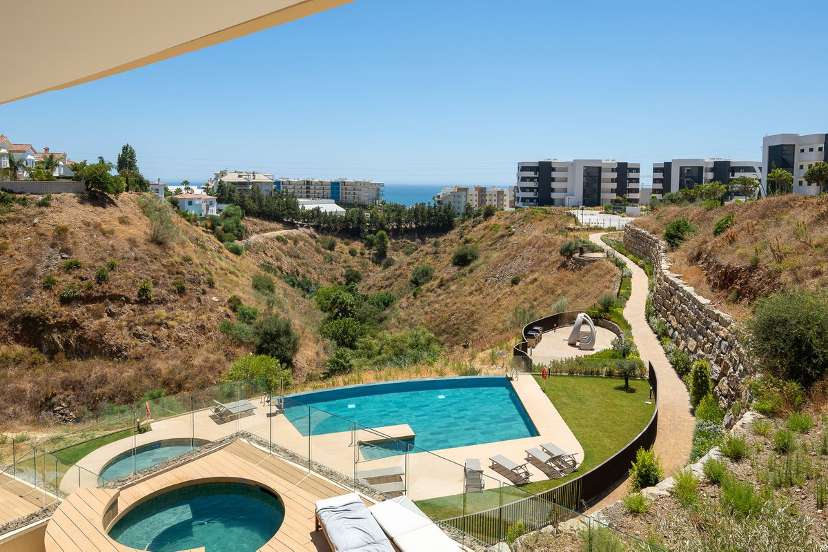 Se vende Apartamento Planta Media de 2 dormitorios en Costa Del Sol, Málaga, España