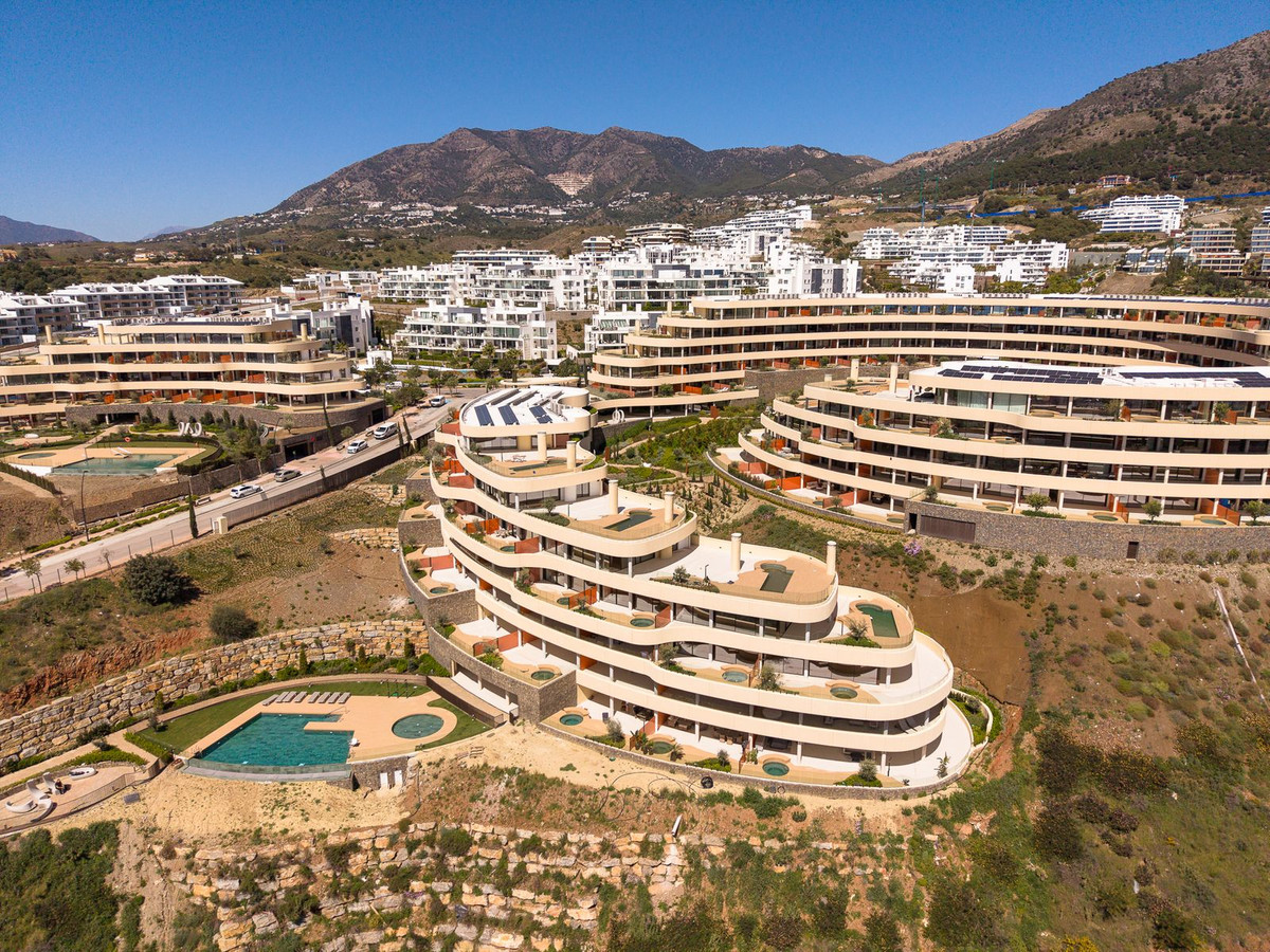 Se vende Apartamento Planta Media de 2 dormitorios en Costa Del Sol, Málaga, España