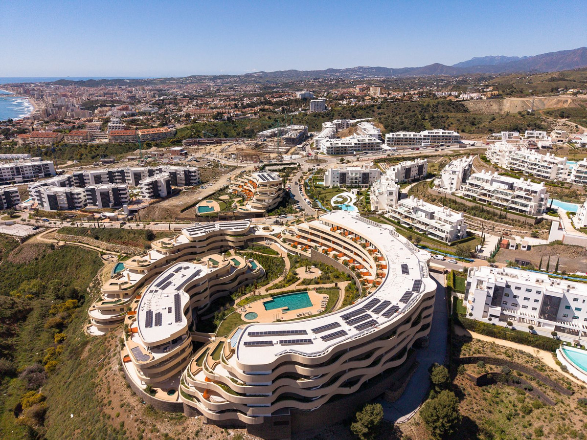 Se vende Apartamento Planta Media de 2 dormitorios en Costa Del Sol, Málaga, España