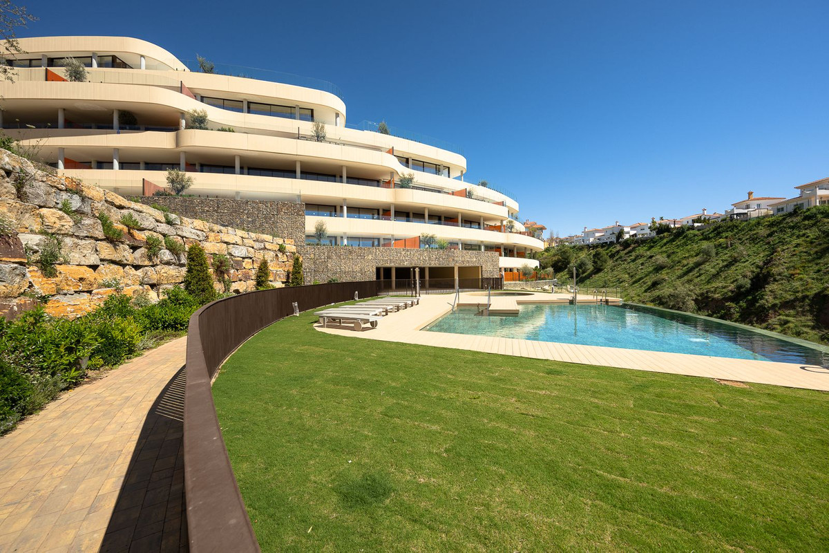 Se vende Apartamento Planta Media de 2 dormitorios en Costa Del Sol, Málaga, España