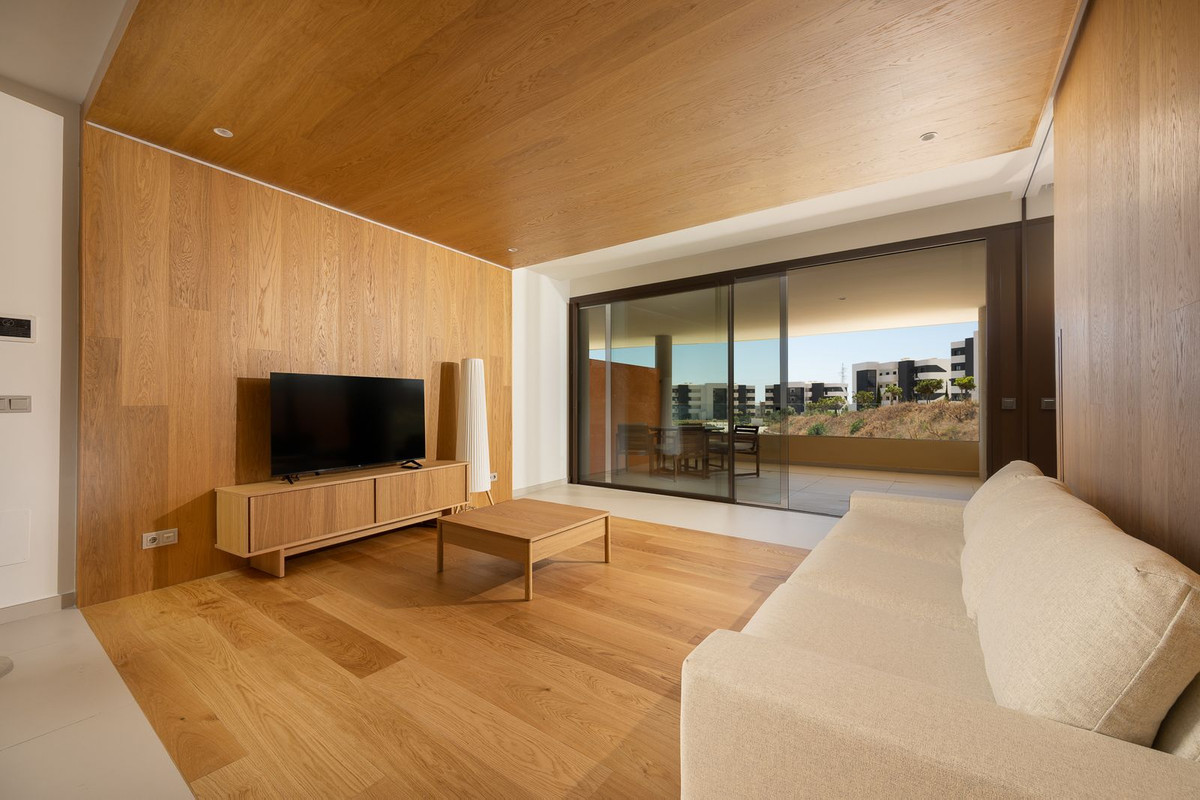 Se vende Apartamento Planta Media de 2 dormitorios en Costa Del Sol, Málaga, España