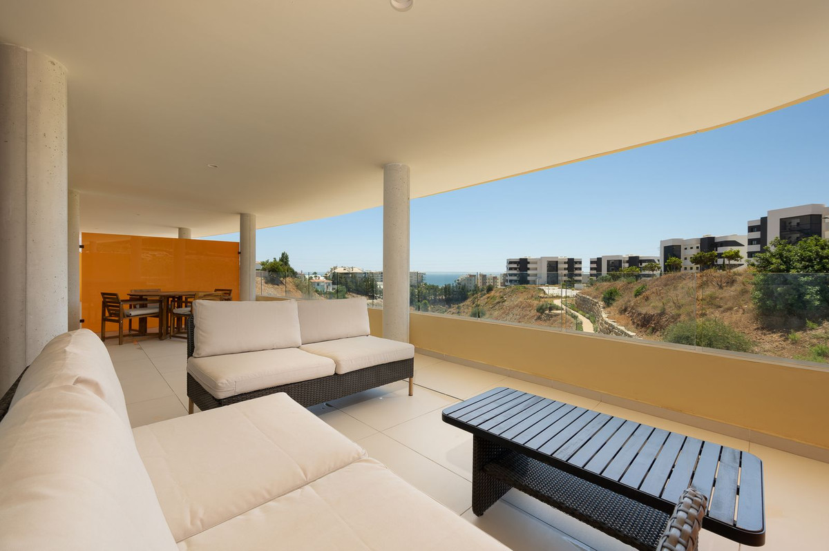 Se vende Apartamento Planta Media de 2 dormitorios en Costa Del Sol, Málaga, España