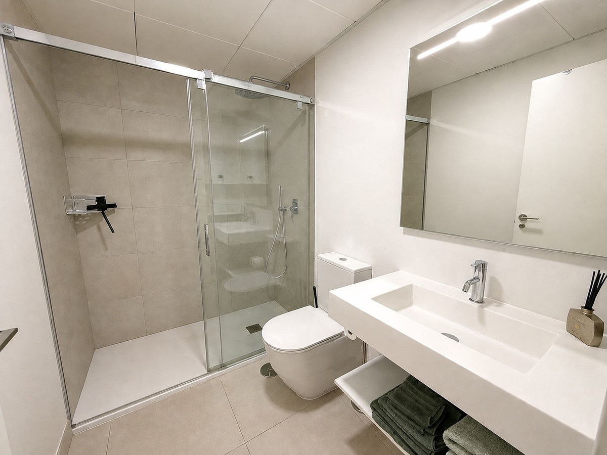 3 Bed Apartment for sale in La Cala De Mijas Costa Del Sol, Málaga, Spain