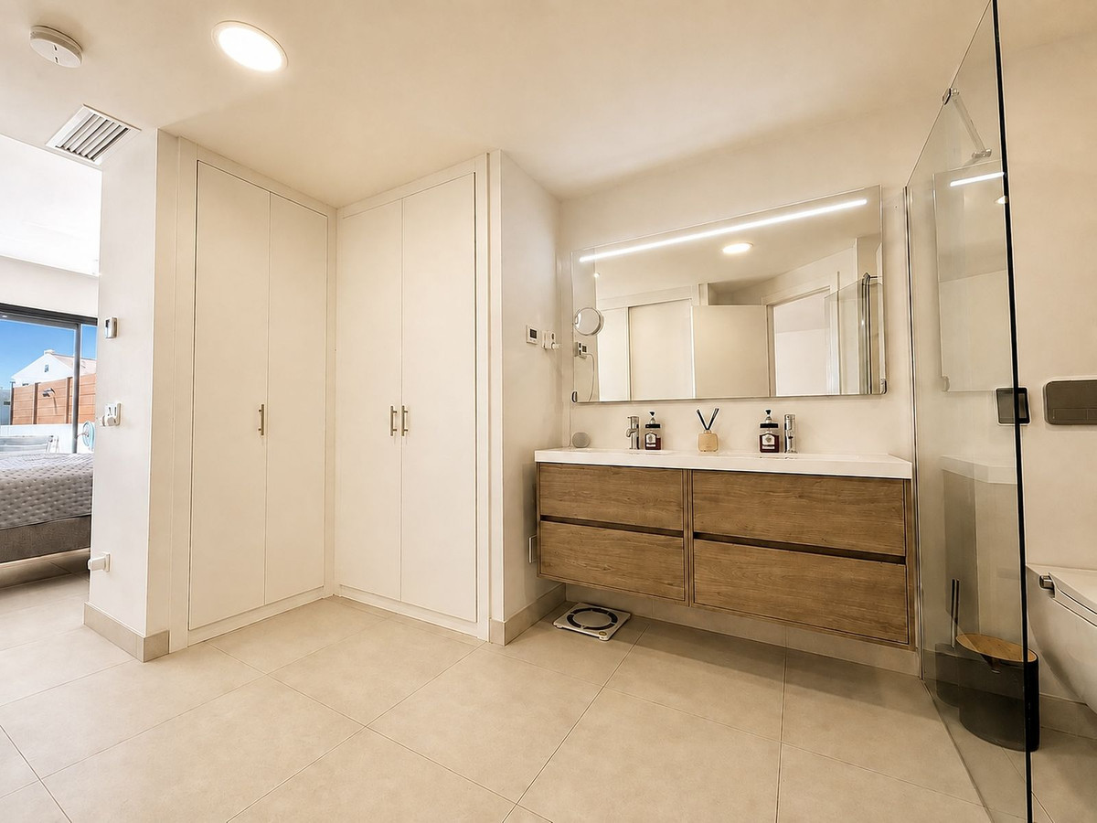 3 Bed Apartment for sale in La Cala De Mijas Costa Del Sol, Málaga, Spain