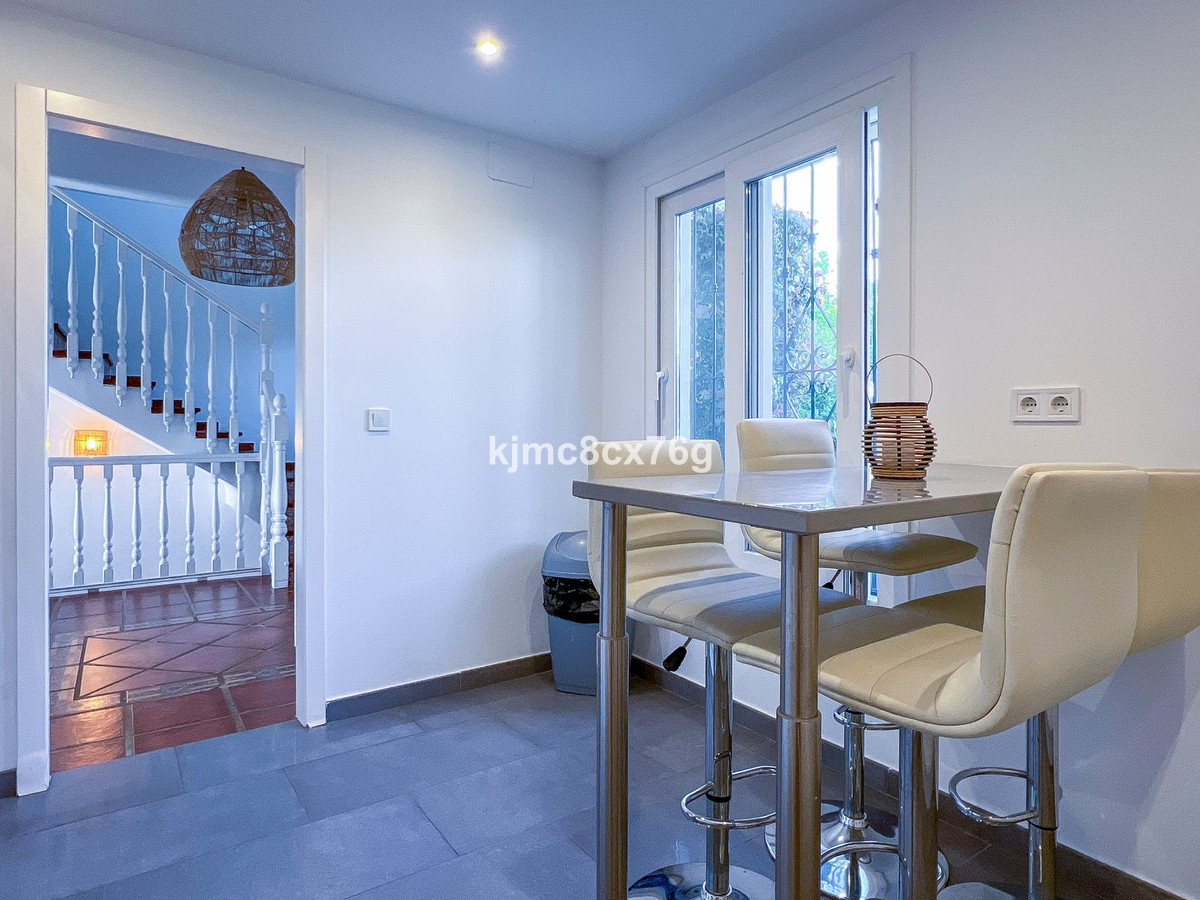 Se vende Adosada de 4 dormitorios en Costa Del Sol, Málaga, España