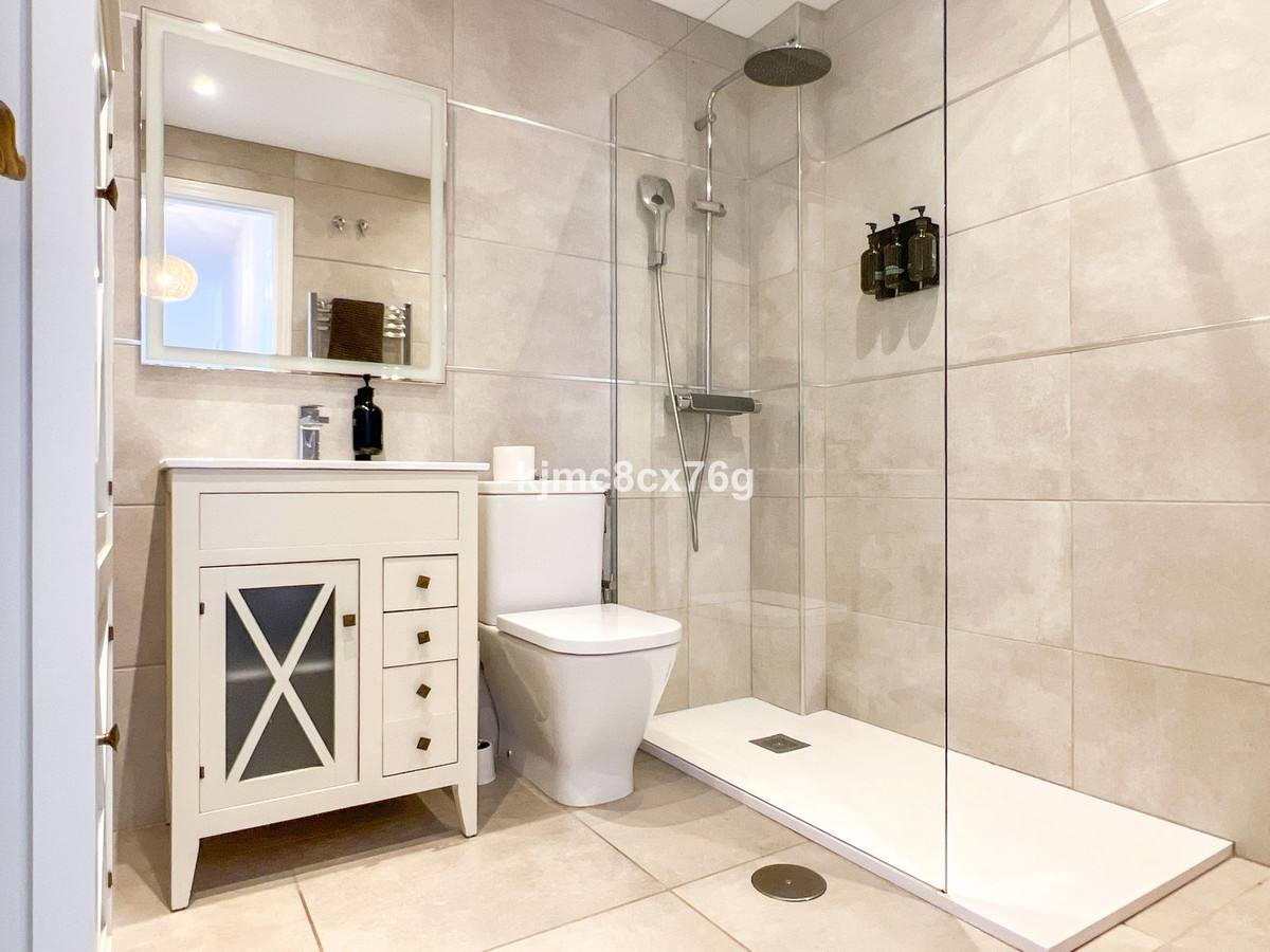 Se vende Adosada de 4 dormitorios en Costa Del Sol, Málaga, España