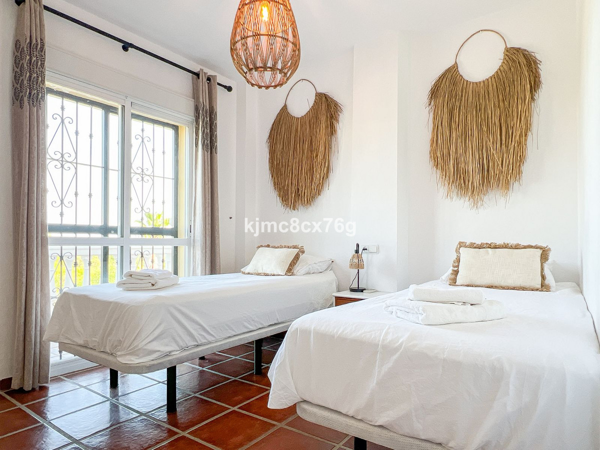 Se vende Adosada de 4 dormitorios en Costa Del Sol, Málaga, España