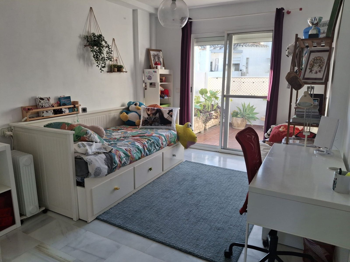 Se vende Apartamento en Planta Última de 3 dormitorios en Costa Del Sol, Málaga, España