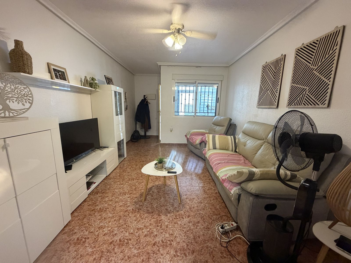2 Bed Apartment for sale in Alicante Costa Blanca, Alicante, Spain