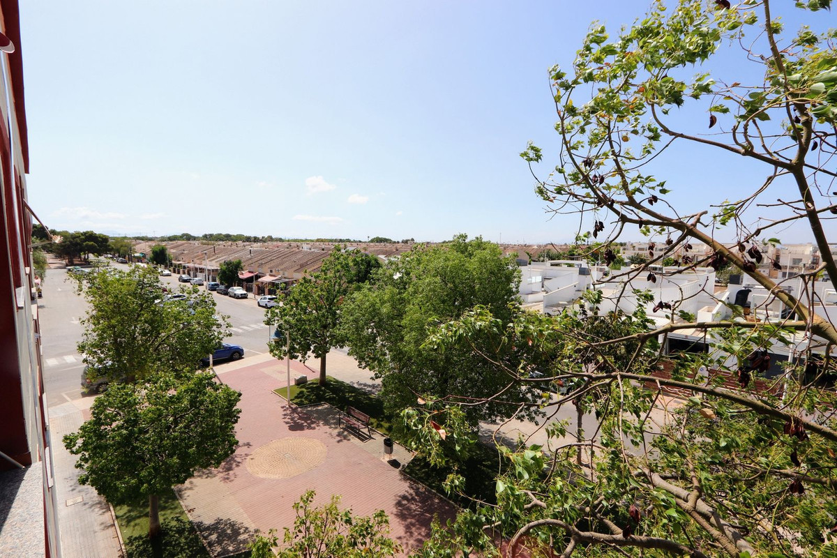 Se vende Apartamento Planta Media de 2 dormitorios en Costa Calida, Murcia, España