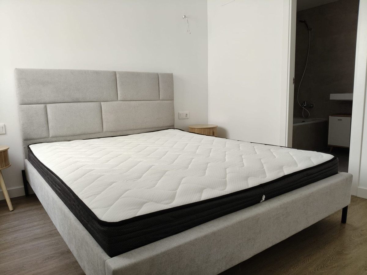 2 Bed Apartment for sale in Fuengirola Costa Del Sol, Málaga, Spain