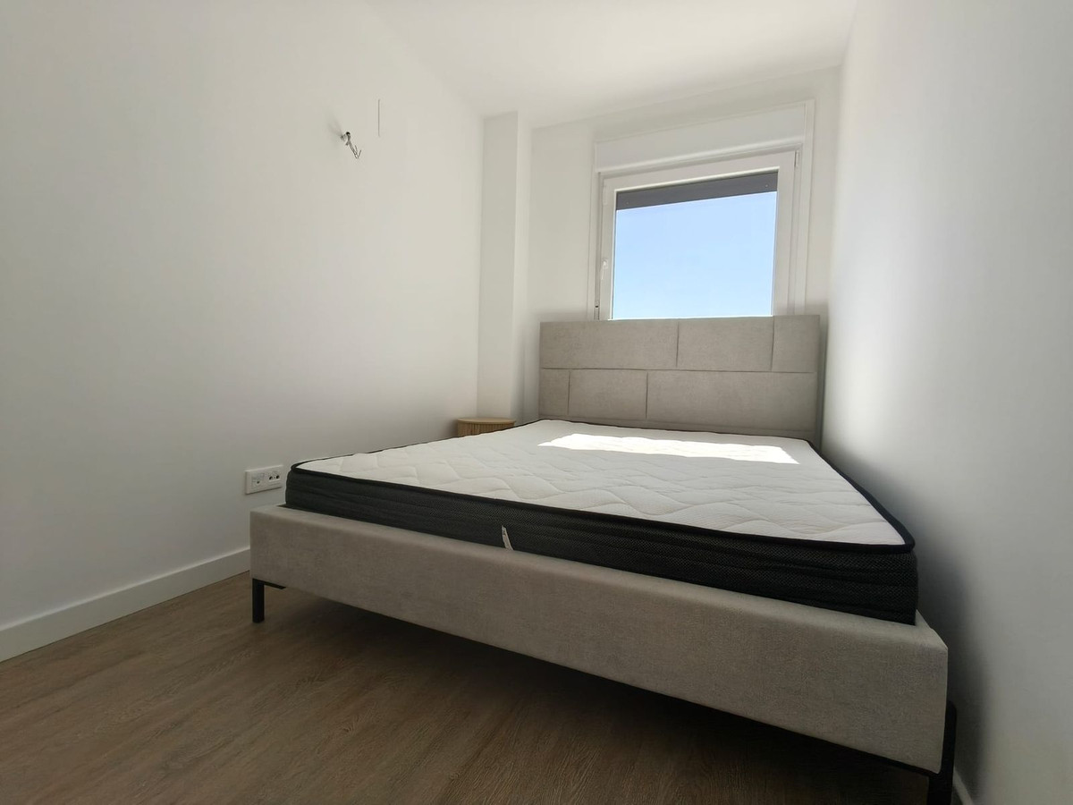 2 Bed Apartment for sale in Fuengirola Costa Del Sol, Málaga, Spain