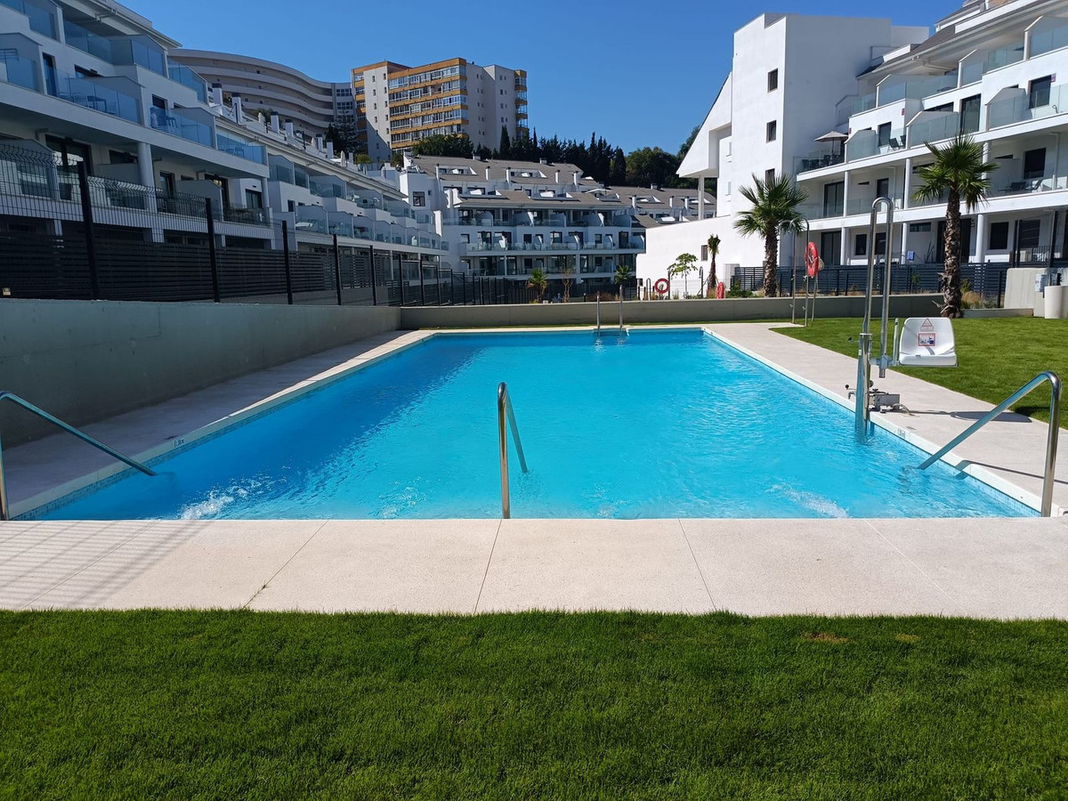 2 Bed Apartment for sale in Fuengirola Costa Del Sol, Málaga, Spain