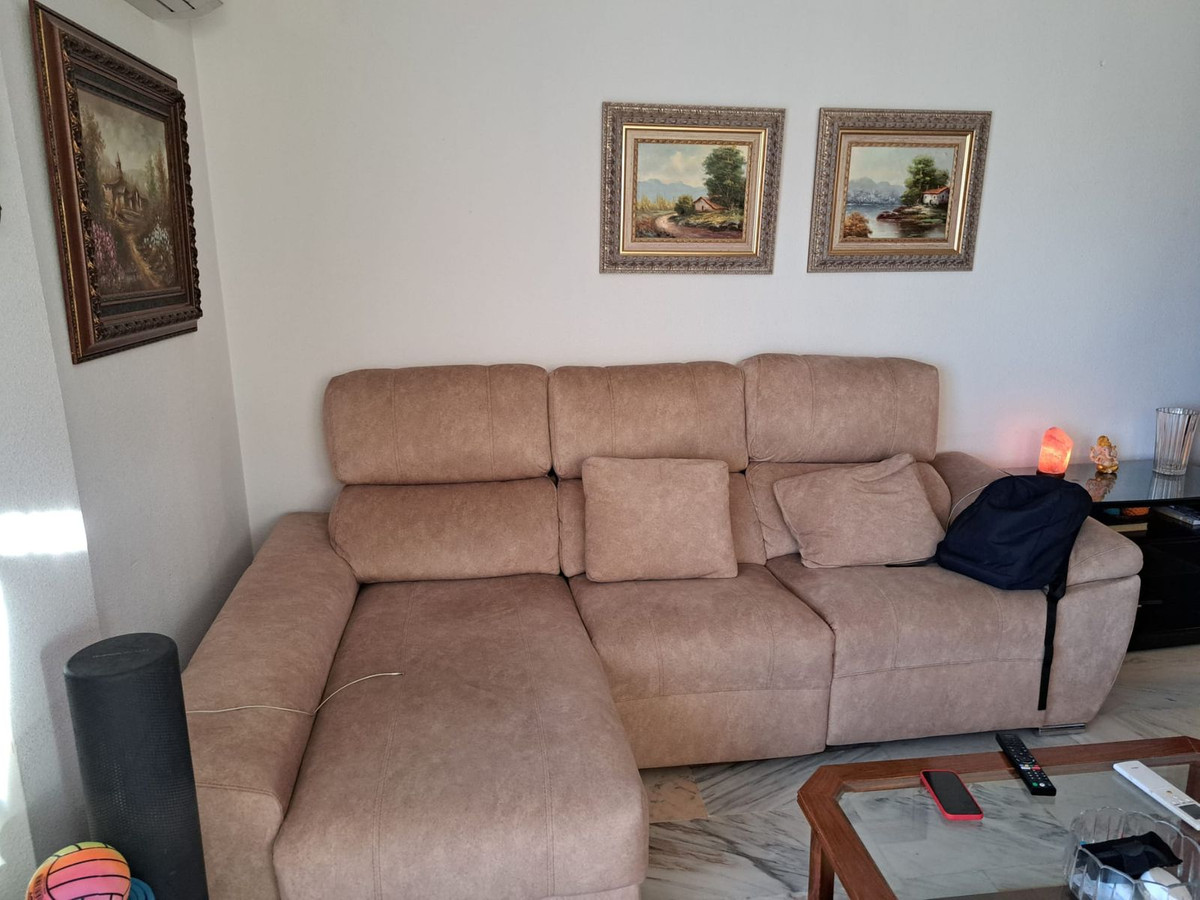 3 Bed Apartment for sale in Fuengirola Costa Del Sol, Málaga, Spain