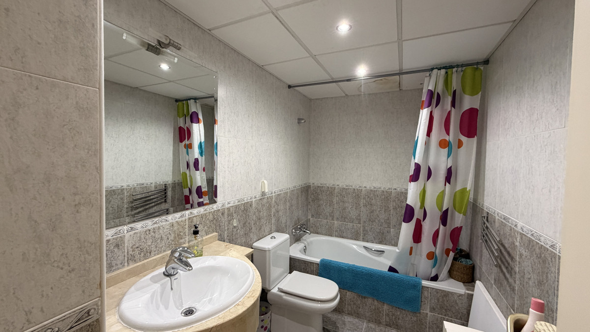 Se vende Adosada de 3 dormitorios en Costa Del Sol, Málaga, España