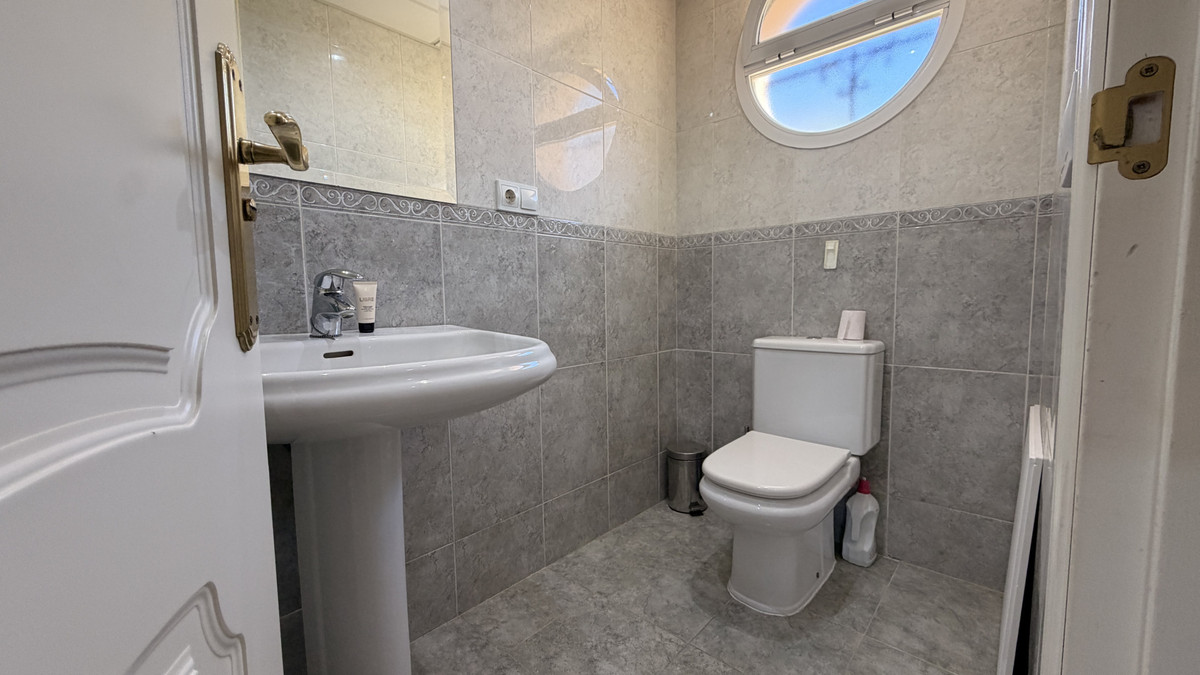 Se vende Adosada de 3 dormitorios en Costa Del Sol, Málaga, España