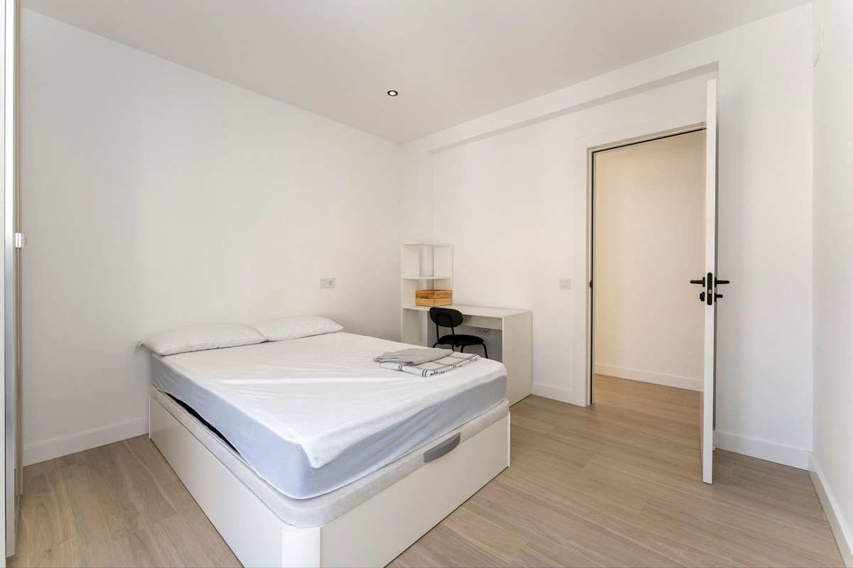 Se vende Adosada de 6 dormitorios en Costa Del Sol, Málaga, España