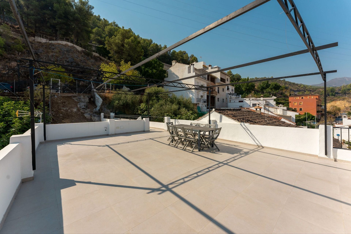 Se vende Adosada de 6 dormitorios en Costa Del Sol, Málaga, España