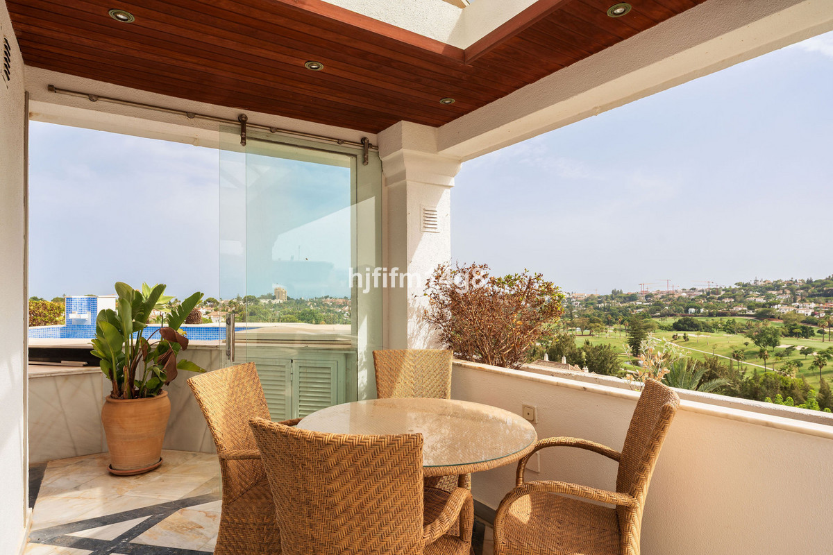 Se vende Ático de 4 dormitorios en Costa Del Sol, Málaga, España