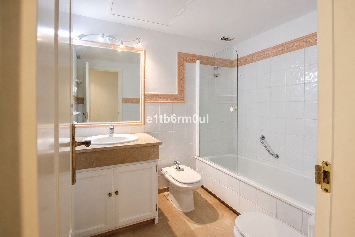 3 Bed Apartment for sale in Nueva Andalucía Costa Del Sol, Málaga, Spain
