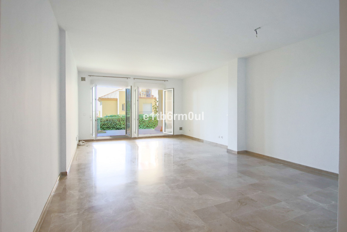3 Bed Apartment for sale in Nueva Andalucía Costa Del Sol, Málaga, Spain